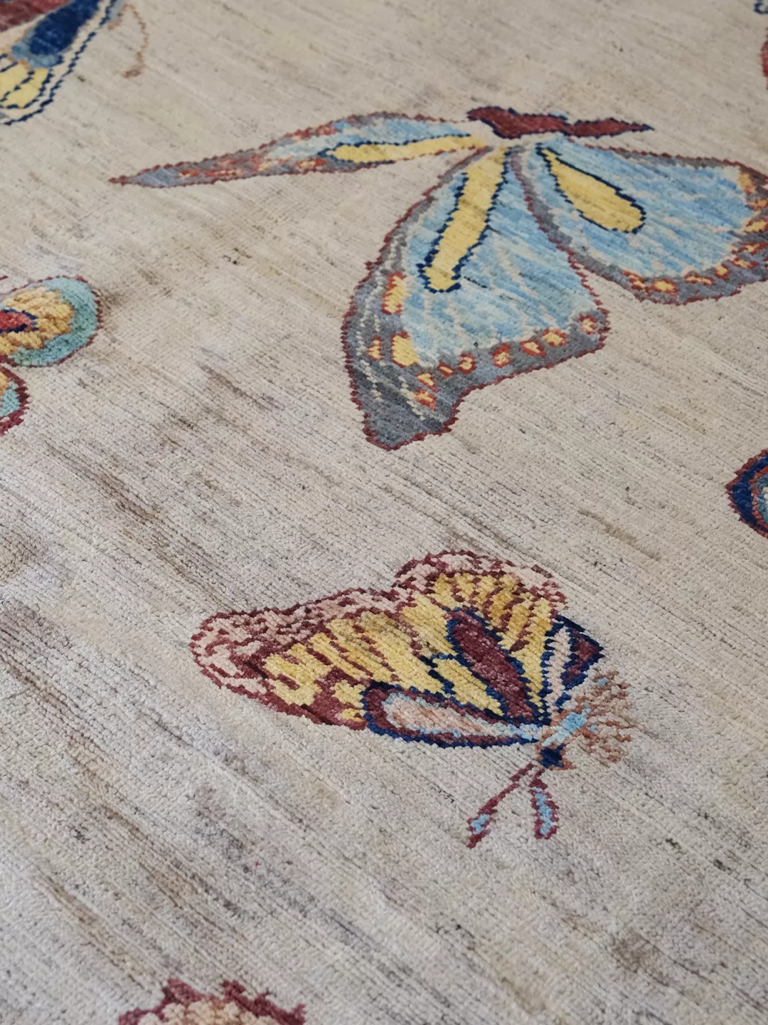 Afgan Halı   %100 Saf Yün   2.89x1.98=5.72m2  35x40 ilmek