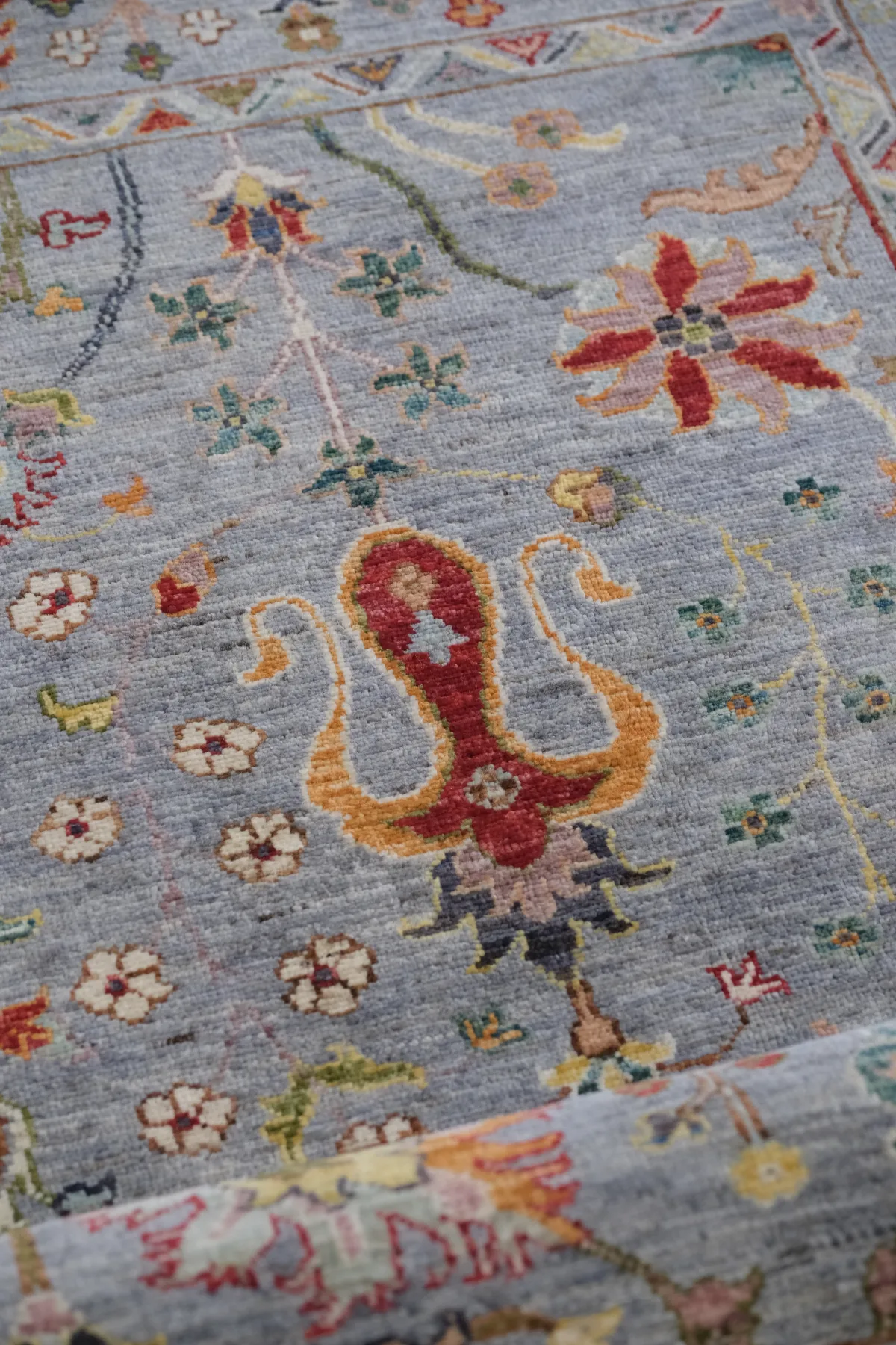 Afgan Halı  %100 Saf Yün  2.03x.1.92= 3.00m2  35x40 ilmek