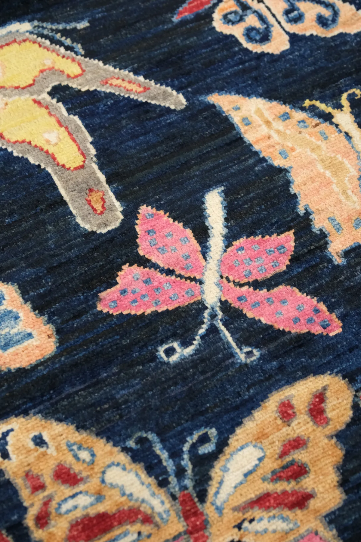 Afgan Halı   %100 Saf Yün   1.72× 1.17 =2.01m2  35x40ilmek